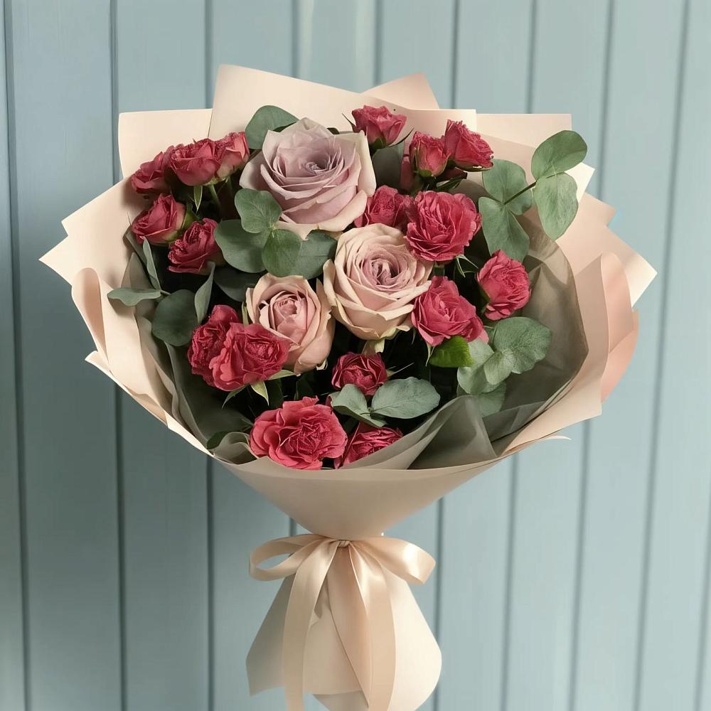 Букет цветов из: Гвоздики и Розы в Молодежном Республики Крым