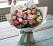 Букет цветов из: Розы, Лизиантусы и Гвоздики в Молодежном Республики Крым