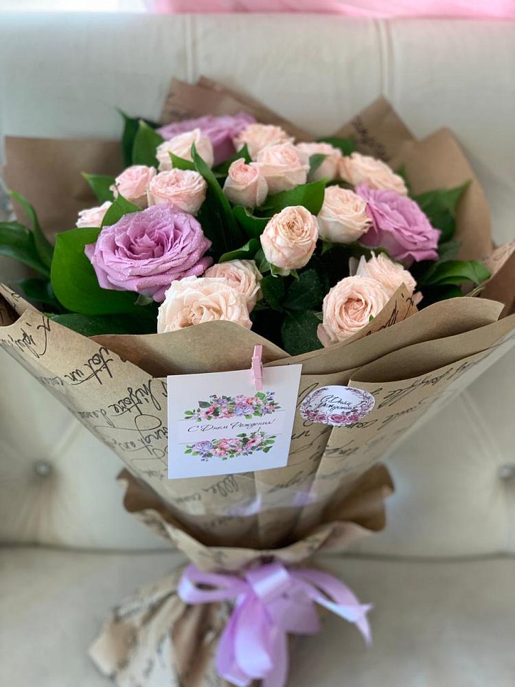 Букет цветов из: Розы в Молодежном Республики Крым