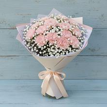 Букет цветов из:  Гвоздики в Молодежном Республики Крым