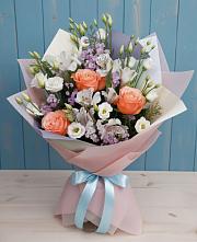 Букет цветов из:  Лизиантусы, Розы, Альстромерии и Гипсофила #REPLACE_PRED# Молодежном Республики Крым