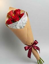 Букет цветов из:  Розы в Молодежном Республики Крым