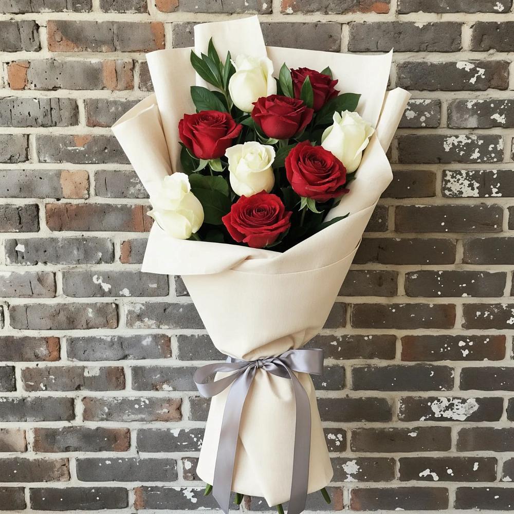 Букет цветов из: Розы в Молодежном Республики Крым