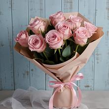 Букет цветов из:  Розы в Молодежном Республики Крым