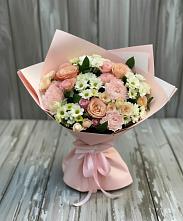 Букет цветов из:  Гвоздики, Розы и Хризантемы в Молодежном Республики Крым