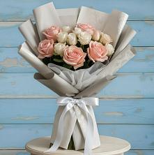 Букет цветов из:  Розы в Молодежном Республики Крым
