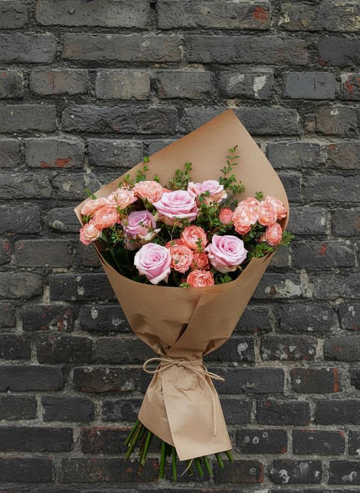 Букет цветов из: Розы в Молодежном Республики Крым