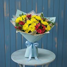 Букет цветов из:  Альстромерии и Хризантемы в Молодежном Республики Крым