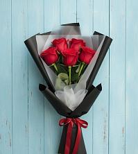 Букет цветов из:  Розы в Молодежном Республики Крым