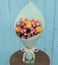 Букет цветов из:  Розы #REPLACE_PRED# Молодежном Республики Крым