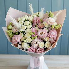 Букет цветов из:  Альстромерии и Розы в Молодежном Республики Крым
